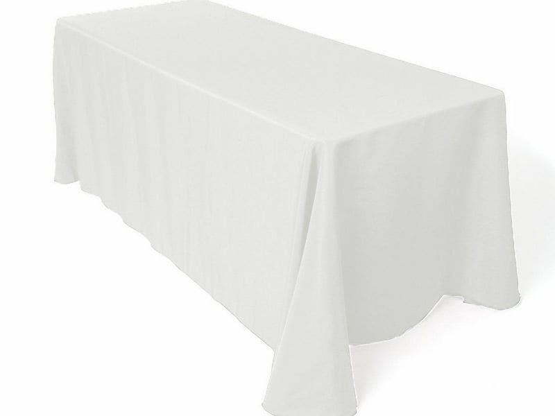 Table + tablecloth